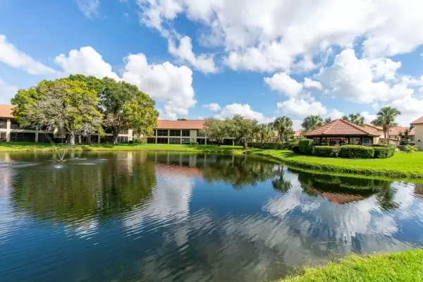 760 Avenida Estancia Unit 224H, Venice, Florida 34292, 2 Bedrooms Bedrooms, ,2 BathroomsBathrooms,Condo,Seasonal Rental,Avenida Estancia,1964