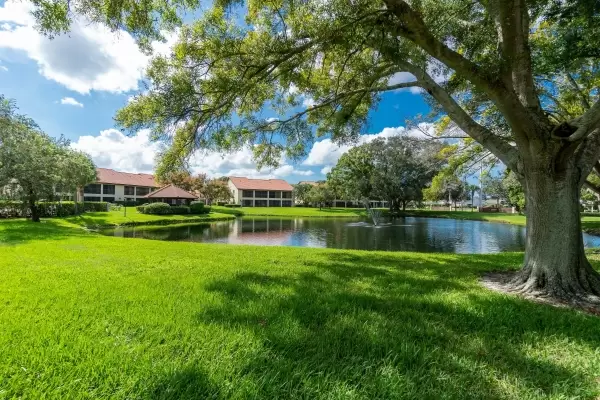 760 Avenida Estancia Unit 224H, Venice, Florida 34292, 2 Bedrooms Bedrooms, ,2 BathroomsBathrooms,Condo,Seasonal Rental,Avenida Estancia,1964