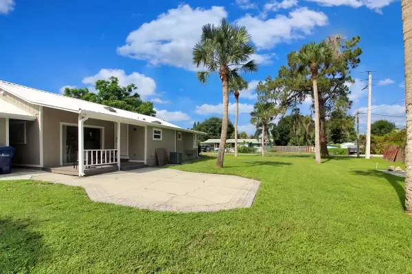 222 Pavonia Rd, Nokomis, Florida 34275, 2 Bedrooms Bedrooms, ,2 BathroomsBathrooms,Single Family Home,Seasonal Rental,Pavonia Rd,2042