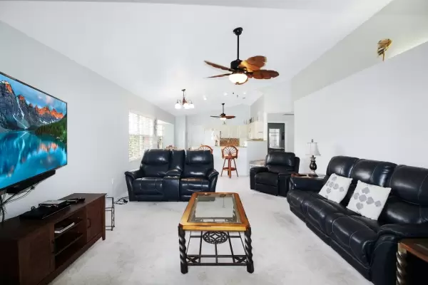 1366 Capri Isles Blvd, Venice, Florida 34292, 2 Bedrooms Bedrooms, ,2 BathroomsBathrooms,Single Family Home,Seasonal Rental,Capri Isles Blvd,2533