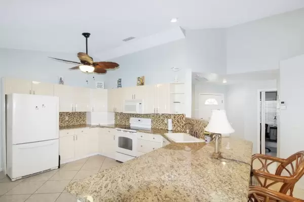 1366 Capri Isles Blvd, Venice, Florida 34292, 2 Bedrooms Bedrooms, ,2 BathroomsBathrooms,Single Family Home,Seasonal Rental,Capri Isles Blvd,2533