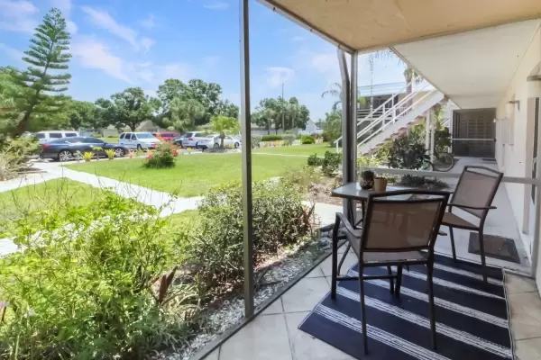 400 Base Ave Unit 214, Venice, Florida 34285, 2 Bedrooms Bedrooms, ,2 BathroomsBathrooms,Condo,Seasonal Rental,Base Ave,2597