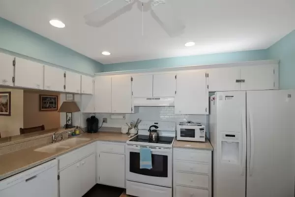 445 Wexford Circle, Venice, Florida 34293, 2 Bedrooms Bedrooms, ,2 BathroomsBathrooms,Villa,Seasonal Rental,Wexford Circle ,2658