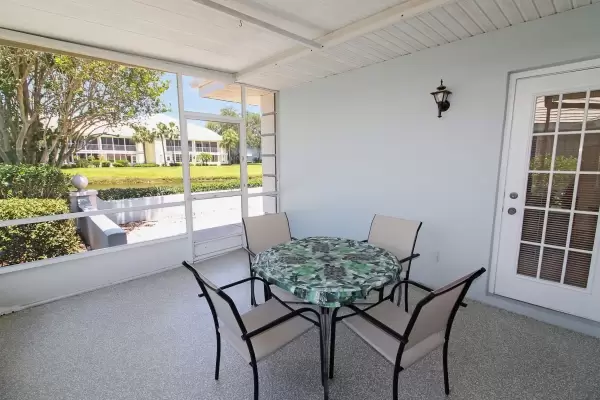 445 Wexford Circle, Venice, Florida 34293, 2 Bedrooms Bedrooms, ,2 BathroomsBathrooms,Villa,Seasonal Rental,Wexford Circle ,2658