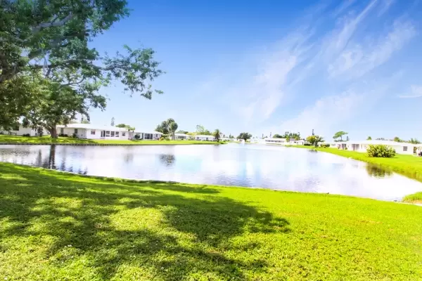 535 Circlewood Dr, Venice, Florida 34293, 2 Bedrooms Bedrooms, ,2 BathroomsBathrooms,Condo,Seasonal Rental,Circlewood Dr,2660