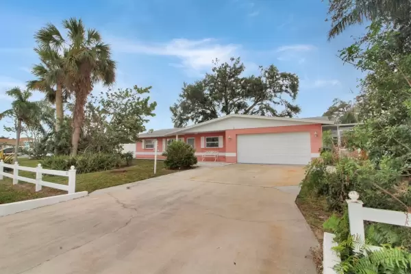 1031 Tampa Road, Venice, Florida 34293, 2 Bedrooms Bedrooms, ,2 BathroomsBathrooms,Single Family Home,Seasonal Rental,Tampa Road,2681