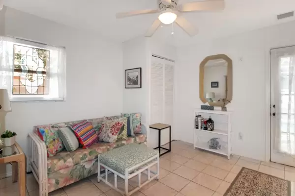 1031 Tampa Road, Venice, Florida 34293, 2 Bedrooms Bedrooms, ,2 BathroomsBathrooms,Single Family Home,Seasonal Rental,Tampa Road,2681