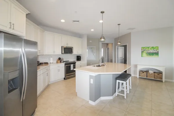 23100 Banbury Way, Venice, Florida 34293, 2 Bedrooms Bedrooms, ,2 BathroomsBathrooms,Condo,Seasonal Rental,Banbury Way,2715