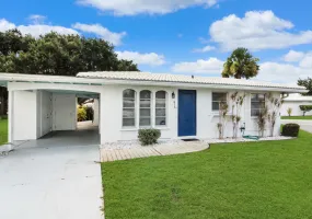 413 Circlewood Dr, Venice, Florida 34293, 2 Bedrooms Bedrooms, ,2 BathroomsBathrooms,Condo,Seasonal Rental,Circlewood Dr,2782