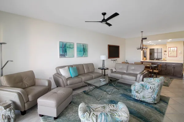 147 Tampa Ave E Unit 503, Venice, Florida 34285, 2 Bedrooms Bedrooms, ,2 BathroomsBathrooms,Condo,Seasonal Rental,Tampa Ave E,2786