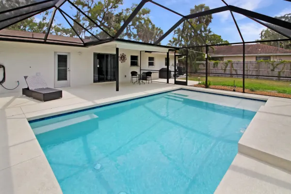 348 Dorchester Dr, Venice, Florida 34293, 2 Bedrooms Bedrooms, ,1.5 BathroomsBathrooms,Single Family Home,Seasonal Rental,Dorchester Dr ,2790