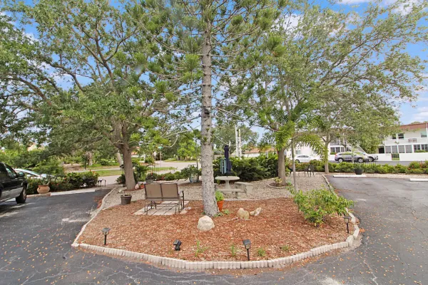 220 Park Blvd N #201, Venice, Florida 34285, 1 Bedroom Bedrooms, ,1 BathroomBathrooms,Condo,Seasonal Rental,Park Blvd N,2834