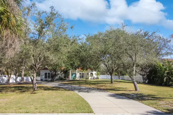 660 Old Albee Farm Rd, Nokomis, Florida 34275, 4 Bedrooms Bedrooms, ,3.5 BathroomsBathrooms,Single Family Home,Seasonal Rental,Old Albee Farm Rd ,2850