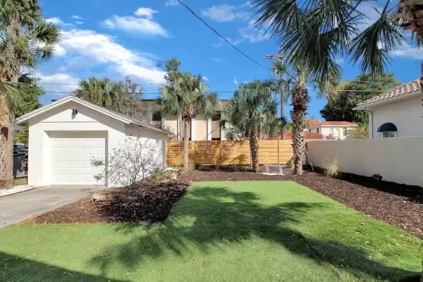 209 Harbor Dr S, Venice, Florida 34285, 2 Bedrooms Bedrooms, ,1 BathroomBathrooms,Single Family Home,Seasonal Rental,Harbor Dr S,2882