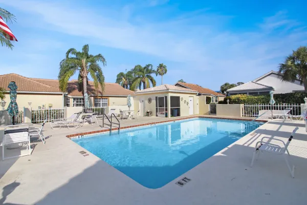 1326 Capri Isles Blvd, Venice, Florida 34292, 2 Bedrooms Bedrooms, ,2 BathroomsBathrooms,Single Family Home,Seasonal Rental,Capri Isles Blvd,2922