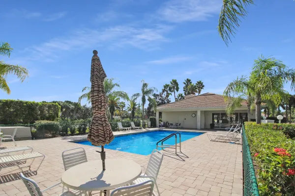 8103 L Pavia Blvd, Venice, Florida 34292, 2 Bedrooms Bedrooms, ,2 BathroomsBathrooms,Condo,Seasonal Rental,L Pavia Blvd ,2932
