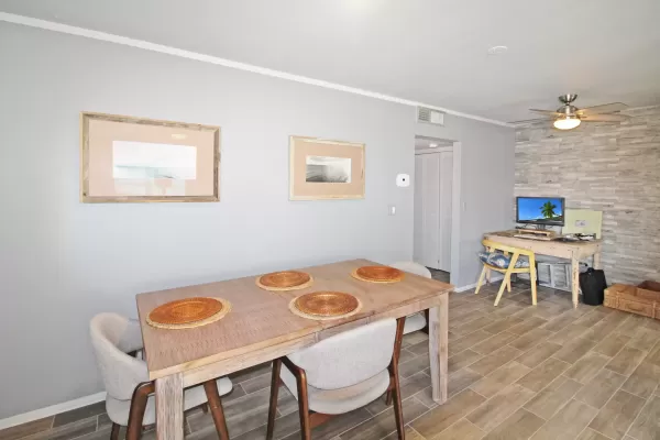 616 Flamingo Dr 201, Venice, Florida 34285, 1 Bedroom Bedrooms, ,1 BathroomBathrooms,Condo,Seasonal Rental,Flamingo Dr,2940