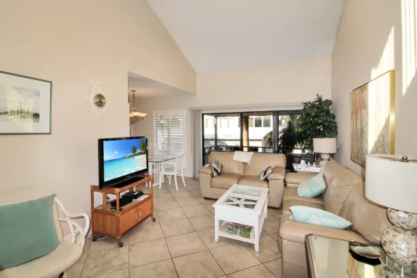 1555 Tarpon Center Dr IW260, Venice, Florida 34285, 2 Bedrooms Bedrooms, ,2 BathroomsBathrooms,Condo,Seasonal Rental,Tarpon Center Dr ,2969