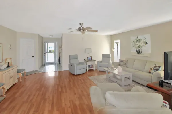 3166 Night Heron Ln, Venice, Florida 34293, 2 Bedrooms Bedrooms, ,2 BathroomsBathrooms,Villa,Seasonal Rental,Night Heron Ln ,2979