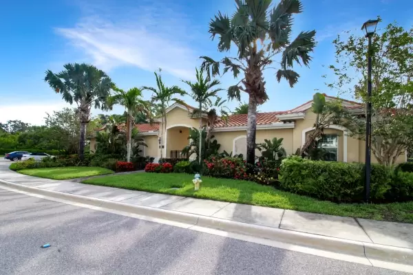 4303 Expedition Way, Osprey, Florida 34229, 3 Bedrooms Bedrooms, ,2 BathroomsBathrooms,Condo,Seasonal Rental,Expedition Way ,3015