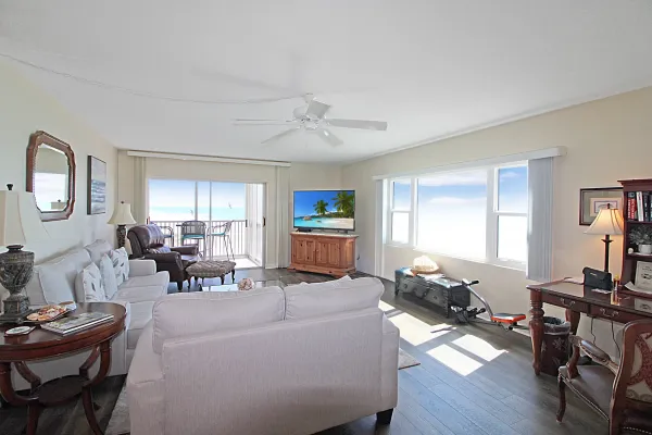 1150 Tarpon Center Dr #409, Venice, Florida 34285, 2 Bedrooms Bedrooms, ,2 BathroomsBathrooms,Condo,Seasonal Rental,Tarpon Center Dr ,3021