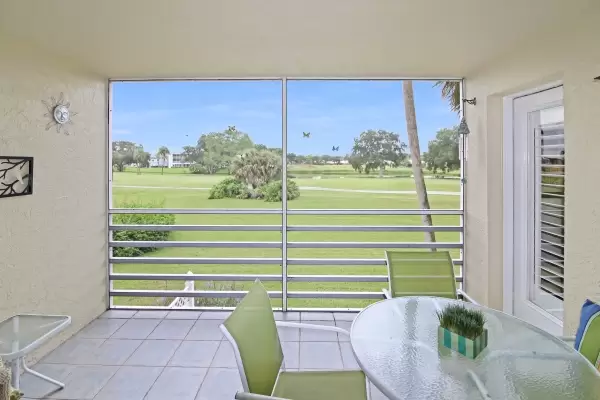 928 Wexford Blvd, Venice, Florida 34293, 2 Bedrooms Bedrooms, ,2 BathroomsBathrooms,Condo,Seasonal Rental,Wexford Blvd,3023