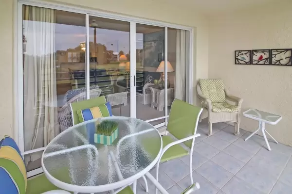 928 Wexford Blvd, Venice, Florida 34293, 2 Bedrooms Bedrooms, ,2 BathroomsBathrooms,Condo,Seasonal Rental,Wexford Blvd,3023