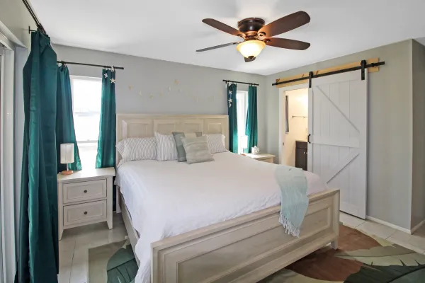 3339 Shamrock Dr, Venice, Florida 34293, 3 Bedrooms Bedrooms, ,2 BathroomsBathrooms,Single Family Home,Seasonal Rental,Shamrock Dr ,3033