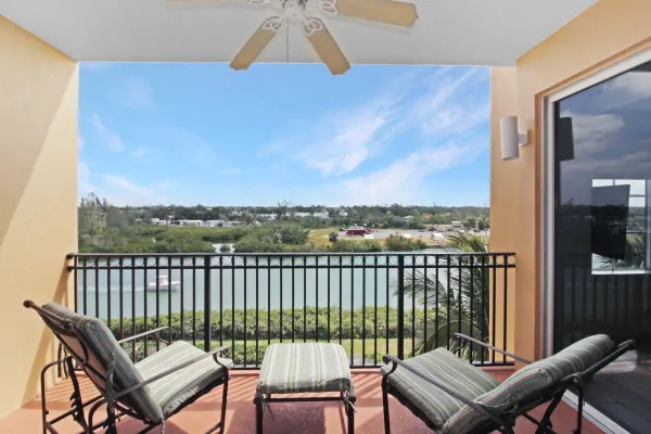 157 Tampa Ave E Unit 506, Venice, Florida 34285, 2 Bedrooms Bedrooms, ,2 BathroomsBathrooms,Condo,Seasonal Rental,Tampa Ave E,3041