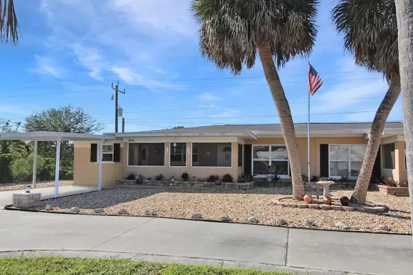 816 Harbor Drive S, Venice, Florida 34285, 2 Bedrooms Bedrooms, ,2 BathroomsBathrooms,Duplex,Seasonal Rental,Harbor Drive S,3044