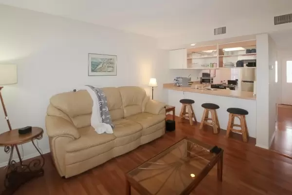 744 Cadiz Rd Unit #3, Venice, Florida 34285, 2 Bedrooms Bedrooms, ,1.5 BathroomsBathrooms,Townhome,Seasonal Rental,Cadiz Rd ,3045