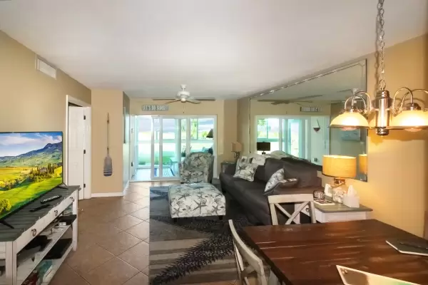 950 Tarpon Center Dr Unit 101, Venice, Florida 34285, 2 Bedrooms Bedrooms, ,2 BathroomsBathrooms,Condo,Seasonal Rental,Tarpon Center Dr,3051