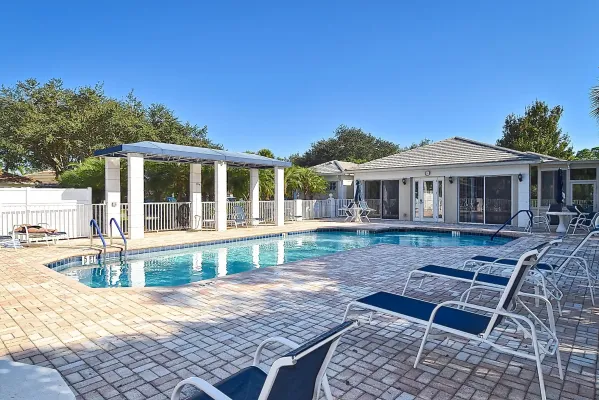 905 Addington Ct #202, Venice, Florida 34293, 2 Bedrooms Bedrooms, ,2 BathroomsBathrooms,Condo,Seasonal Rental,Addington Ct ,3052