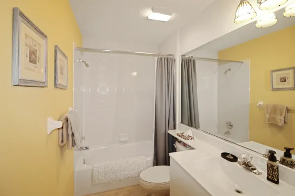905 Addington Ct #202, Venice, Florida 34293, 2 Bedrooms Bedrooms, ,2 BathroomsBathrooms,Condo,Seasonal Rental,Addington Ct ,3052