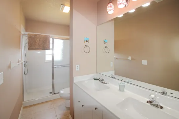 905 Addington Ct #202, Venice, Florida 34293, 2 Bedrooms Bedrooms, ,2 BathroomsBathrooms,Condo,Seasonal Rental,Addington Ct ,3052