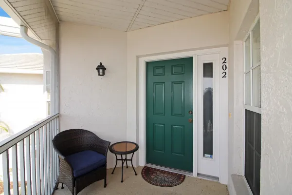 905 Addington Ct #202, Venice, Florida 34293, 2 Bedrooms Bedrooms, ,2 BathroomsBathrooms,Condo,Seasonal Rental,Addington Ct ,3052