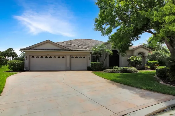 472 Derbyshire Drive, Venice, Florida 34285, 3 Bedrooms Bedrooms, ,3 BathroomsBathrooms,Single Family Home,Seasonal Rental,Derbyshire Drive,3055