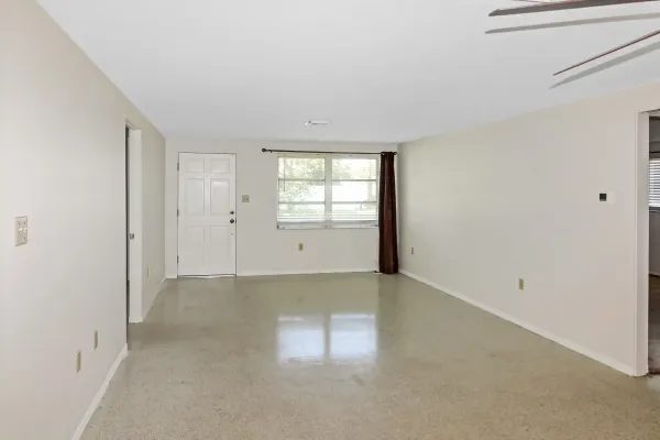 3565 Sterling Rd, Venice, Florida 34293, 2 Bedrooms Bedrooms, 0 ,2 BathroomsBathrooms,Single Family Home,Annual Rental,Sterling Rd,3056