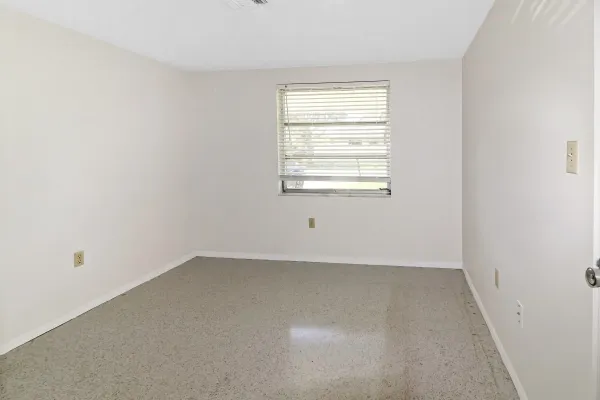 3565 Sterling Rd, Venice, Florida 34293, 2 Bedrooms Bedrooms, 0 ,2 BathroomsBathrooms,Single Family Home,Annual Rental,Sterling Rd,3056