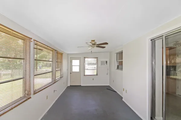 3565 Sterling Rd, Venice, Florida 34293, 2 Bedrooms Bedrooms, 0 ,2 BathroomsBathrooms,Single Family Home,Annual Rental,Sterling Rd,3056