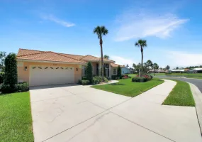 1579 Waterford Dr, Venice, Florida 34292, 3 Bedrooms Bedrooms, ,2 BathroomsBathrooms,Single Family Home,Annual Rental,Waterford Dr,3058