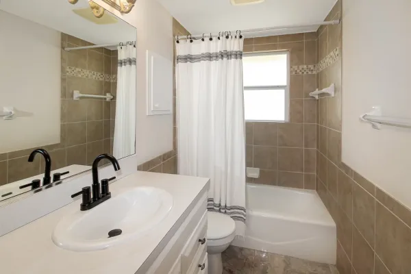 1580 Southland Rd, Venice, Florida 34293, 3 Bedrooms Bedrooms, ,2 BathroomsBathrooms,Single Family Home,Annual Rental,Southland Rd ,3062
