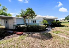 420 Wexford Circle, Venice, Florida 34293, 2 Bedrooms Bedrooms, ,2 BathroomsBathrooms,Villa,Annual Rental,Wexford Circle,3071