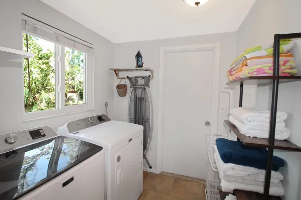 351 Carmel Rd, Venice, Florida 34293, 2 Bedrooms Bedrooms, ,2 BathroomsBathrooms,Single Family Home,Seasonal Rental,Carmel Rd ,3075