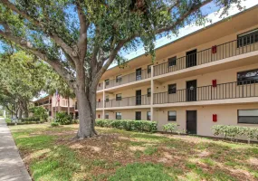 104 Capri Isles Blvd 107, Venice, Florida 34292, 1 Bedroom Bedrooms, ,1 BathroomBathrooms,Condo,Annual Rental,Capri Isles Blvd,3078