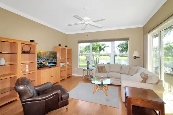 800 Coral Bean Cove, Venice, Florida 34293, 3 Bedrooms Bedrooms, ,2 BathroomsBathrooms,Single Family Home,Seasonal Rental,Coral Bean Cove ,3085