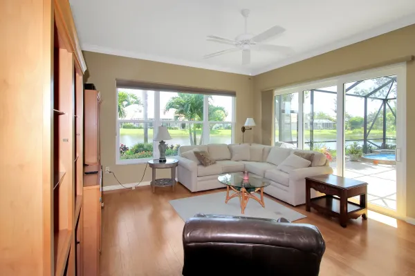 800 Coral Bean Cove, Venice, Florida 34293, 3 Bedrooms Bedrooms, ,2 BathroomsBathrooms,Single Family Home,Seasonal Rental,Coral Bean Cove ,3085
