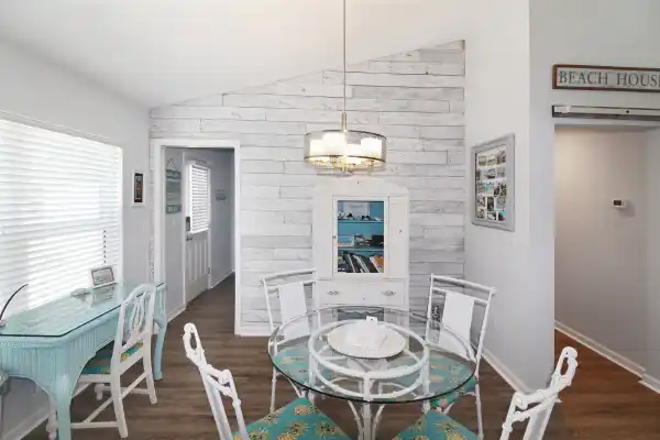116 Avenida La Palma, Nokomis, Florida 34275, 2 Bedrooms Bedrooms, ,2 BathroomsBathrooms,Single Family Home,Seasonal Rental,Avenida La Palma,3089