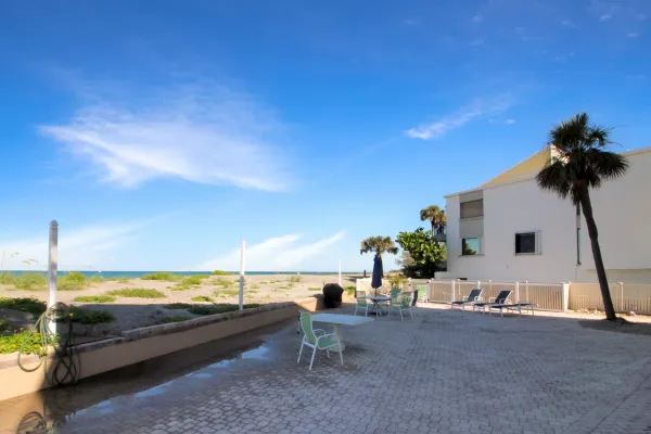 1400 Tarpon Center Dr #304, Venice, Florida 34285, 2 Bedrooms Bedrooms, ,2 BathroomsBathrooms,Condo,Seasonal Rental,Tarpon Center Dr ,3093