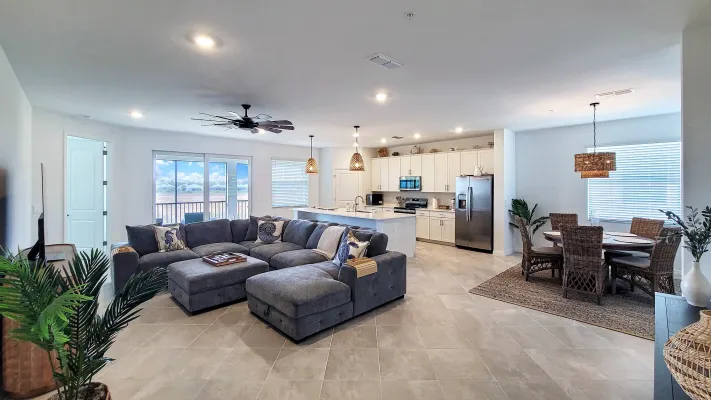 12665 Radiance Ct #202, Venice, Florida 34293, 3 Bedrooms Bedrooms, ,2 BathroomsBathrooms,Condo,Seasonal Rental,Radiance Ct ,3094